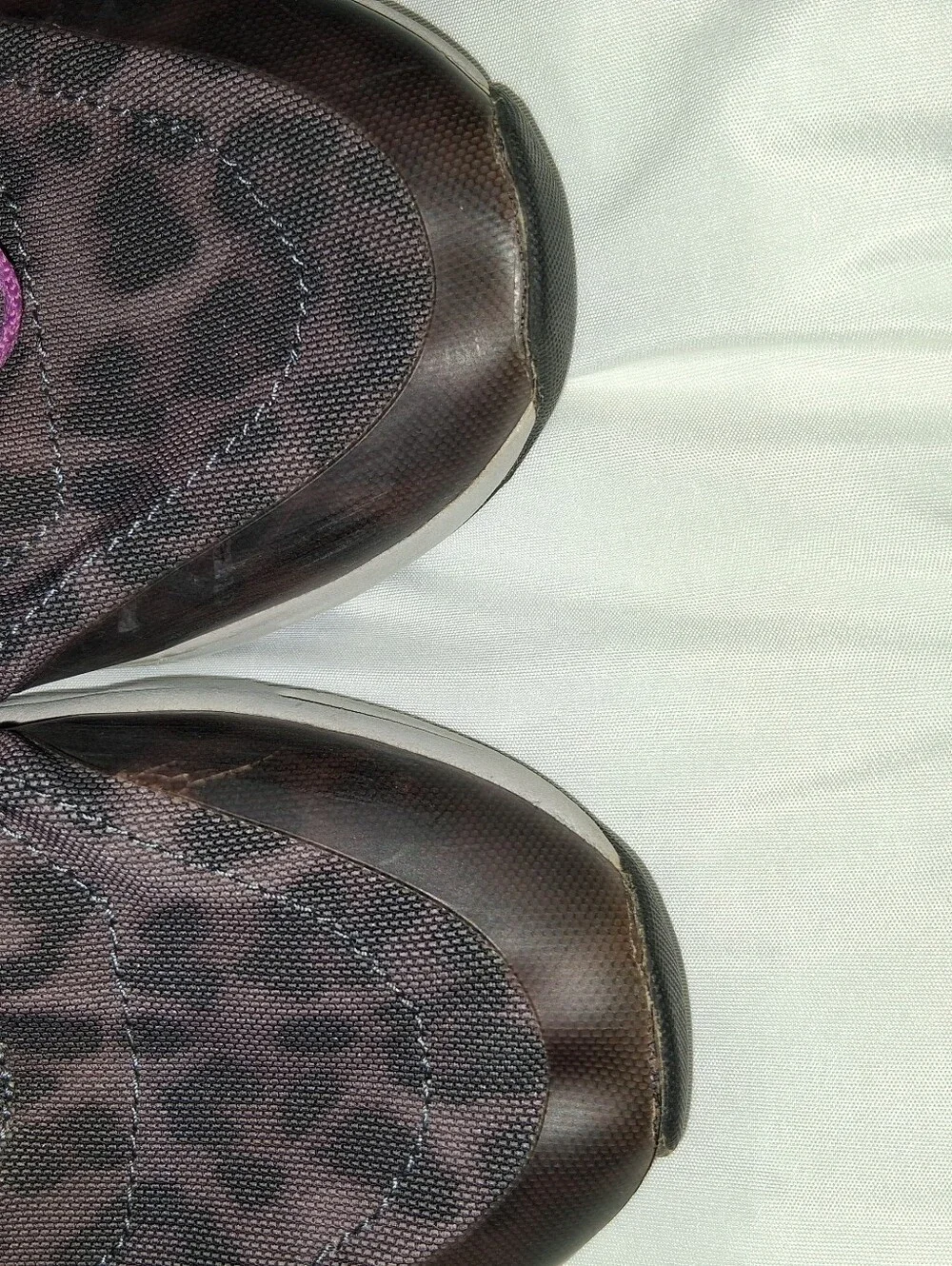 Vionic Women's Purple Leopard-Print Sneakers